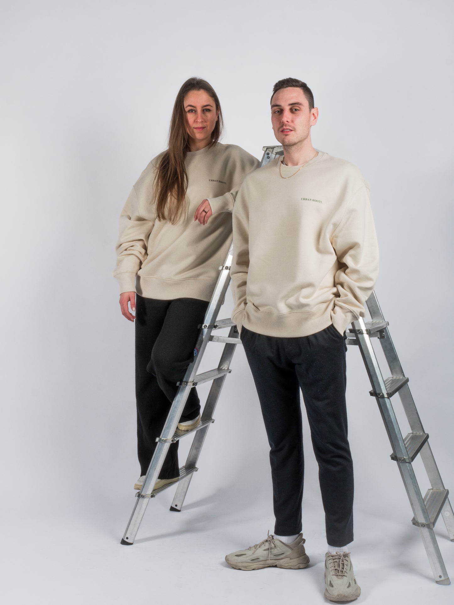 Crewneck Attached beige brown