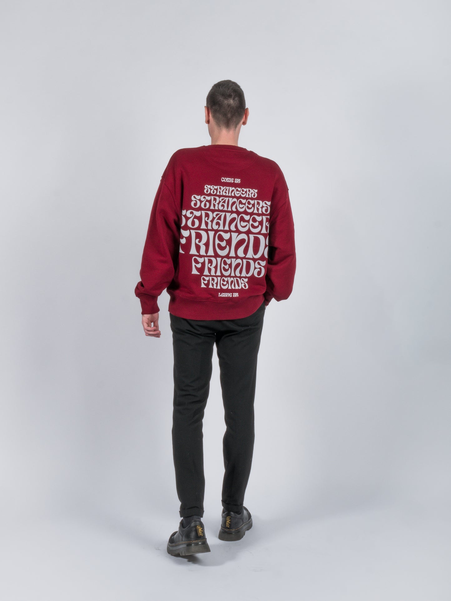 Crewneck Strangers bordeaux