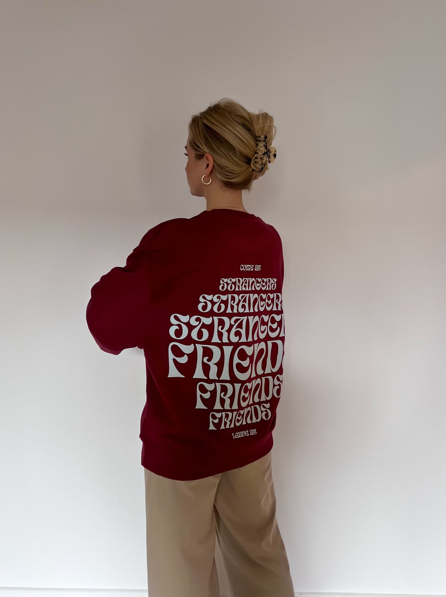 Crewneck Strangers bordeaux
