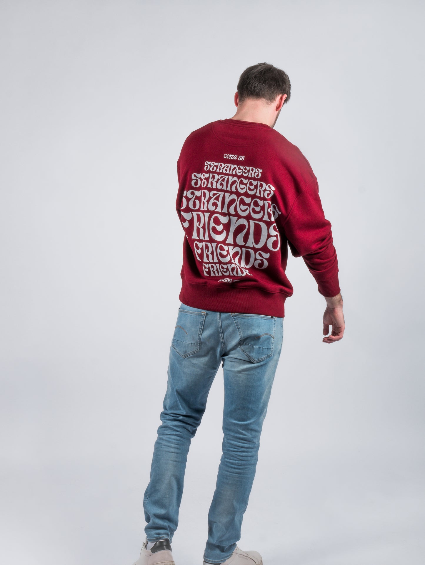 Crewneck Strangers bordeaux