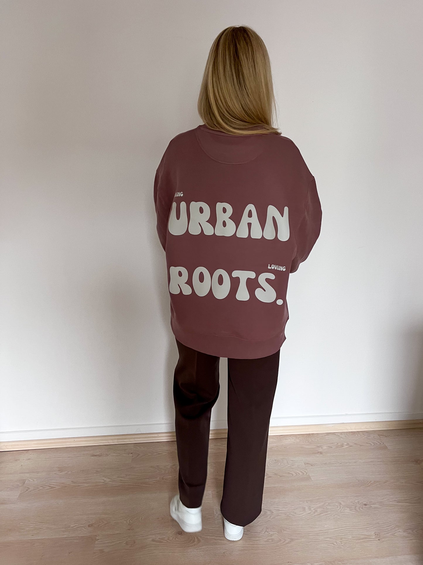 Crewneck Urban Roots coffee