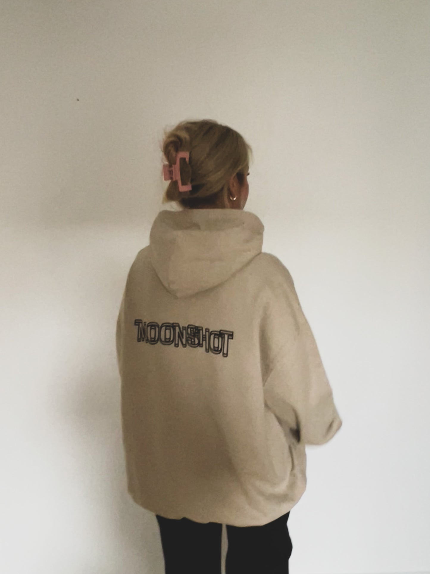 Hoodie Moonshot beige black