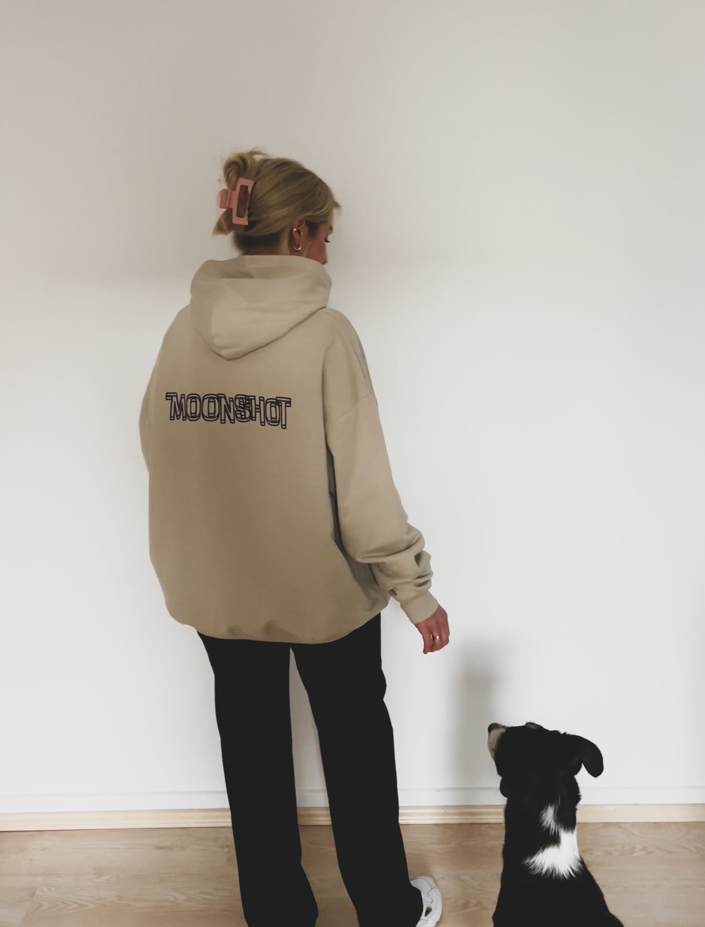 Hoodie Moonshot beige black