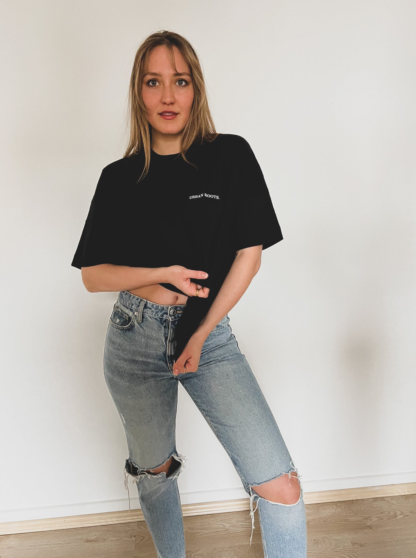 Tee Logo black