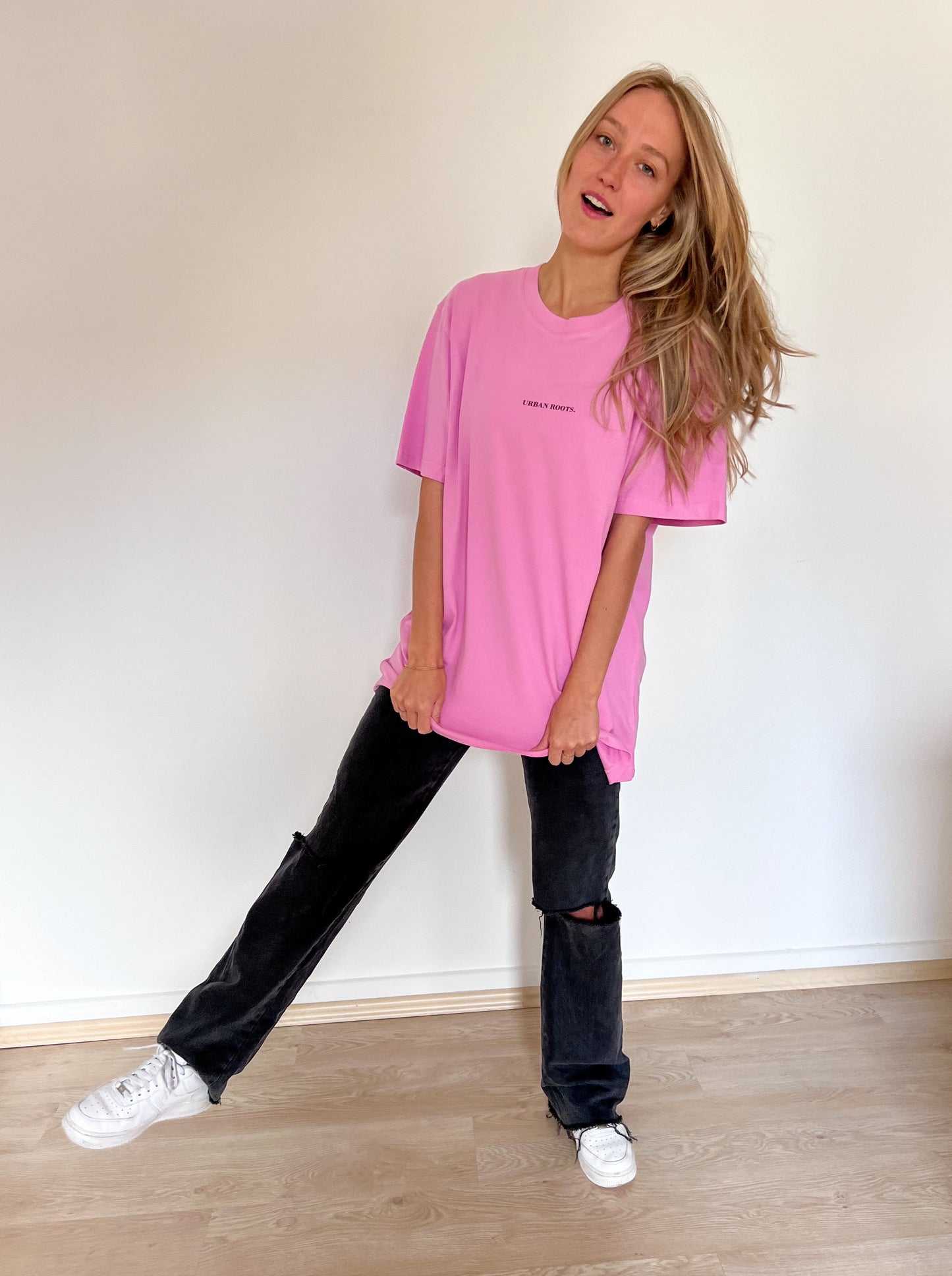 Tee Le Weekend. Summer edition pink/red